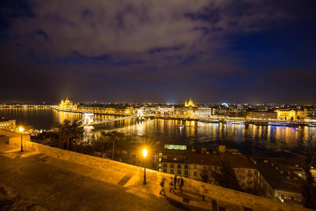 Elegant Apartment With Buda Castle View ブダペスト エクステリア 写真